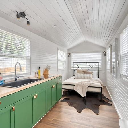 Stay Portland - Noir-Emerald Modern Tinylux In Portland Buitenkant foto