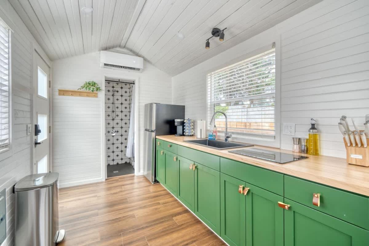 Stay Portland - Noir-Emerald Modern Tinylux In Portland Buitenkant foto